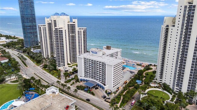 Building Photo - 19201 Collins Ave