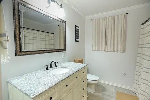 Building Photo - 152 Bayou Vista Dr