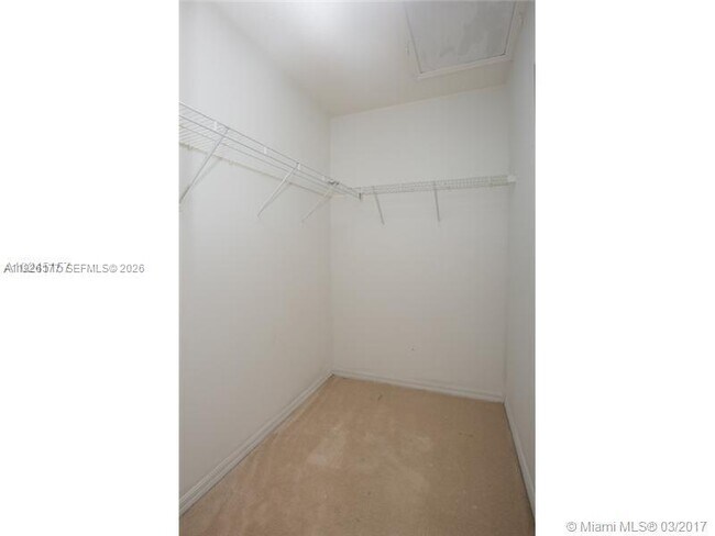 Building Photo - 1251 SE 27th St