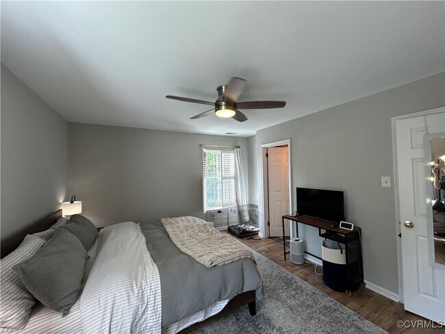 Building Photo - 7551 Beauchamp Ct