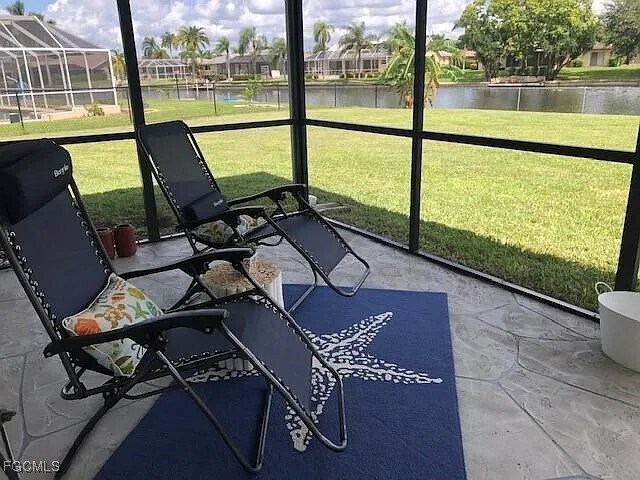 Building Photo - 2321 SE 5th Ct