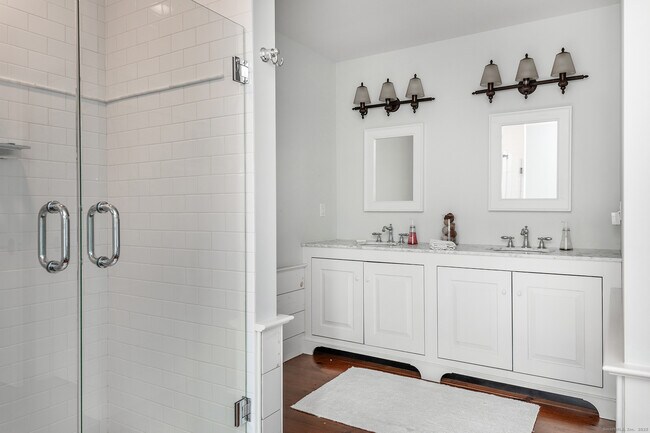 Building Photo - 109 Dibble Hill Rd