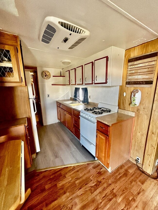 Building Photo - TWO HOMES ON ONE PROPERTY!