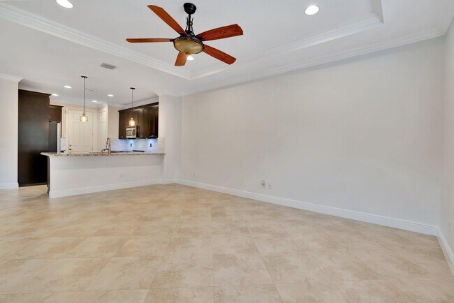 Building Photo - 4559 Cadiz Cir