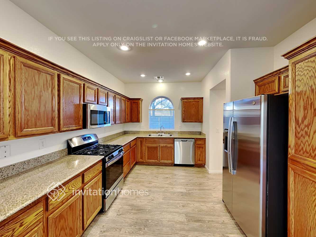 Building Photo - 936 Douglas Flat Pl