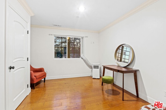 Building Photo - 4183 Commonwealth Ave