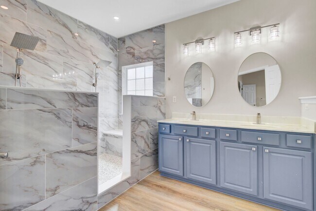 Building Photo - Spacious 5-Bedroom Rental with Dual Master...
