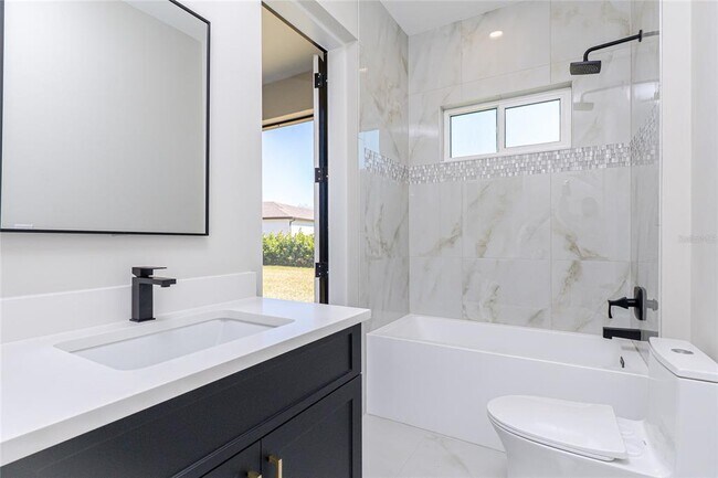 Building Photo - 242 Brig Cir W