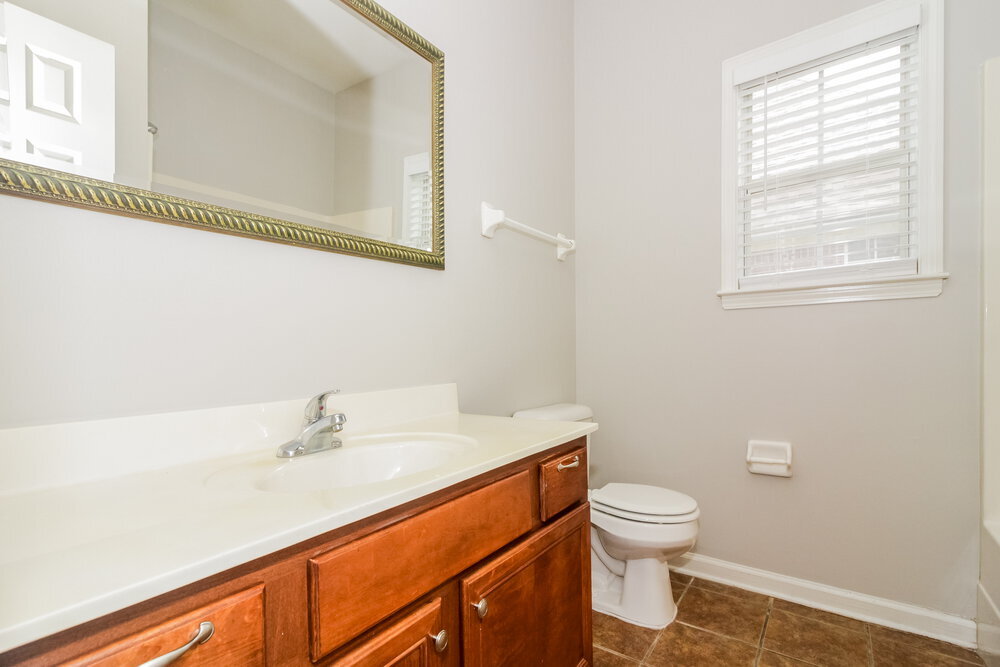 Building Photo - 8168 White Wing Cove W