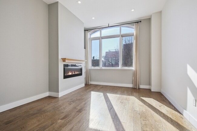 Building Photo - 120 Sherman Ave