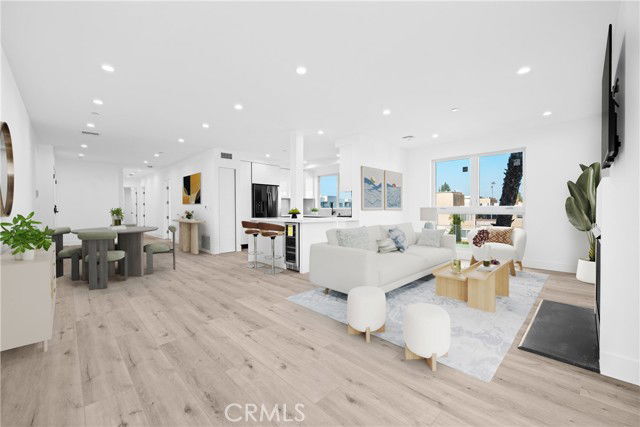 Building Photo - 4214 Fulton Ave