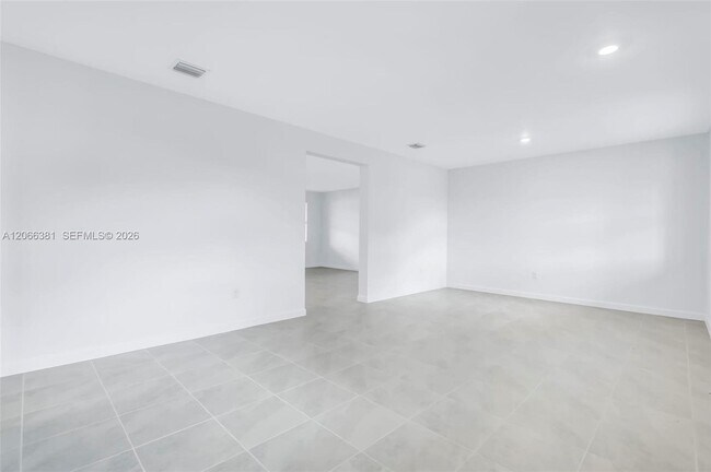Building Photo - 27308 SW 159th Ct