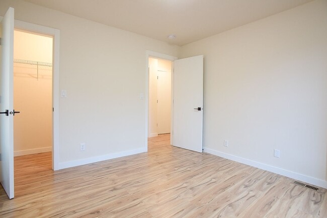 Building Photo - Beautiful 4 bedroom home in Ballard