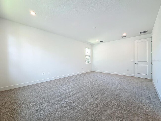 Building Photo - 4732 W Wallcraft Ave