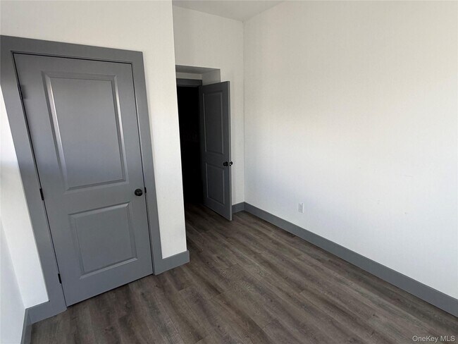 Building Photo - 2651 E Main St