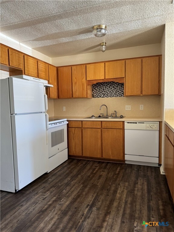 Building Photo - 4409 Jeff Scott Dr