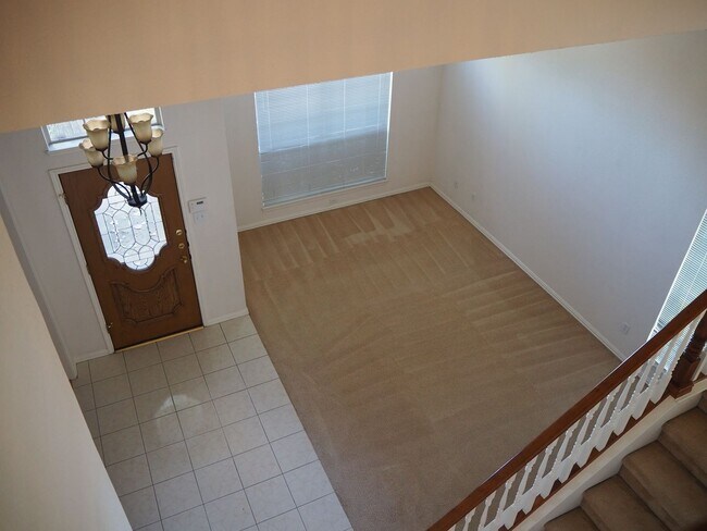 Building Photo - 2105 Friar Ct