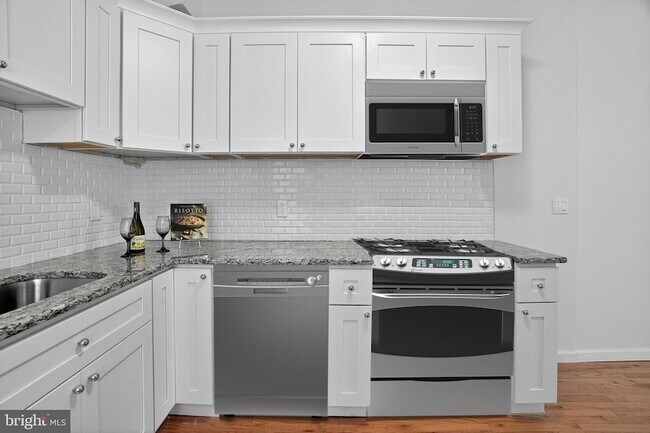 Building Photo - 4324 Otter St