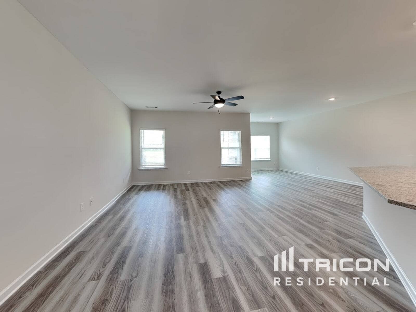 Building Photo - 3201 Azteca Wy