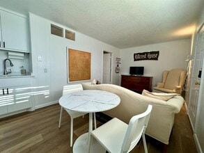 Building Photo - 2401 Church St