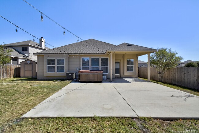 Building Photo - 26207 Lost Creek Way