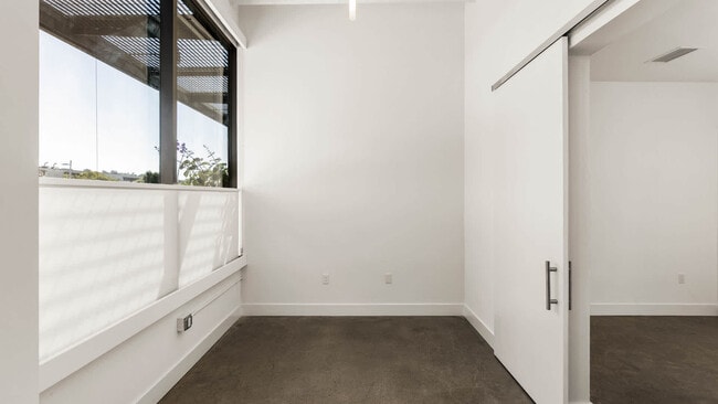 Living Room with Hard Surface Flooring - Aero