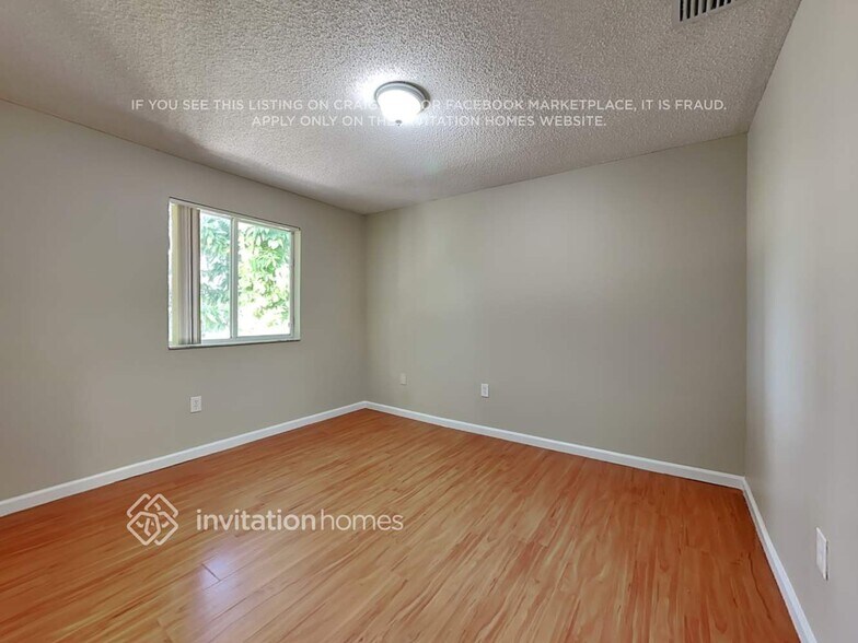 Building Photo - 16601 SW 96th Terrace