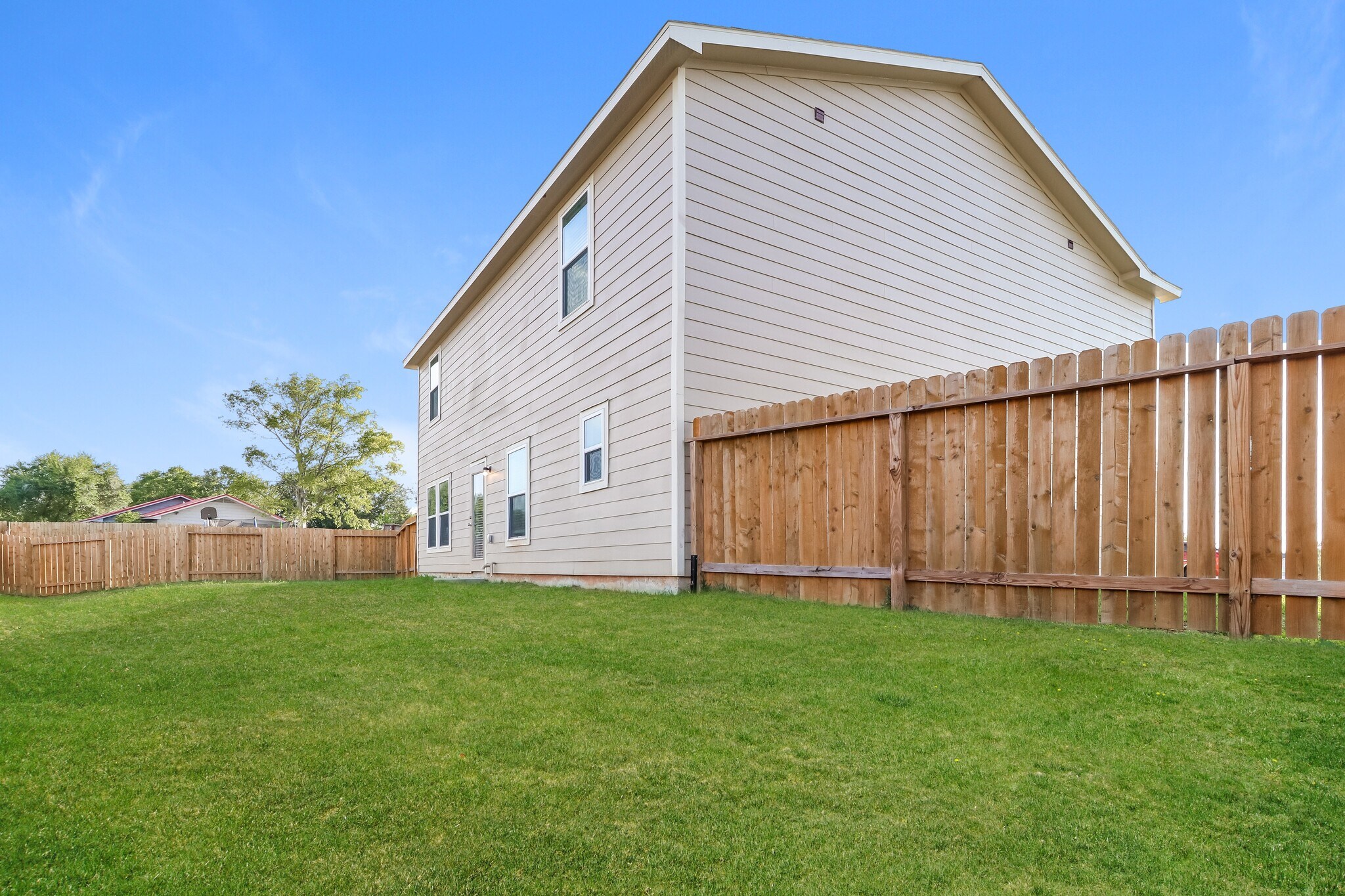 Building Photo - 13031 S Green Wing Cir