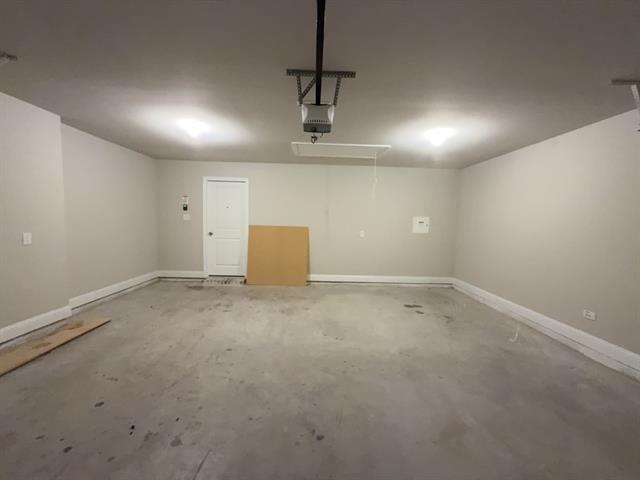 Building Photo - 612 Amenduni Ln