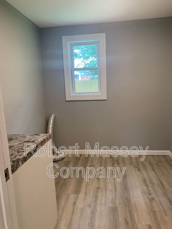 Building Photo - 2815 Joan Ave