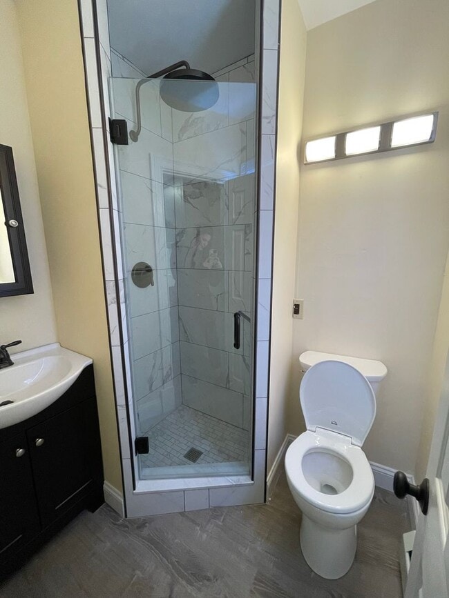 Building Photo - 17-19 Lafountain Street