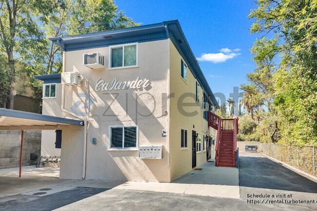 Building Photo - 5179 Olivewood Ave