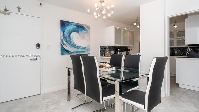 Building Photo - 5161 Collins Ave