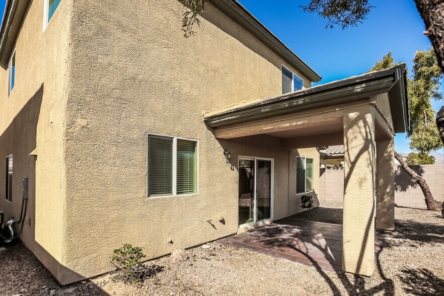 Building Photo - 8320 Celina Hills St