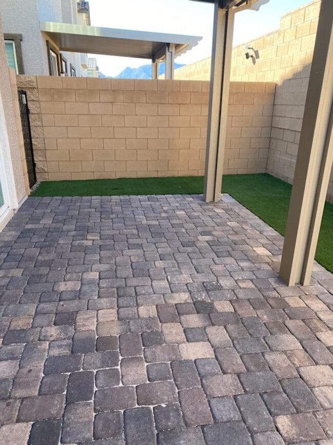 Building Photo - Skye Hills Masterplan Community