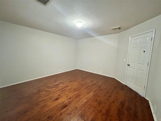 Building Photo - 14954 Sugar Peak Dr