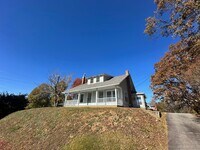 Building Photo - NEW RENTAL LISTING - NO HUD NO SECTION 8