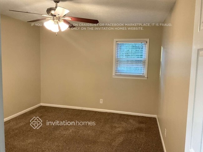 Building Photo - 504 Rivercrest Dr