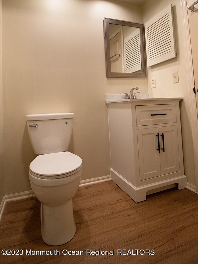 Building Photo - 459 Magnolia Ct