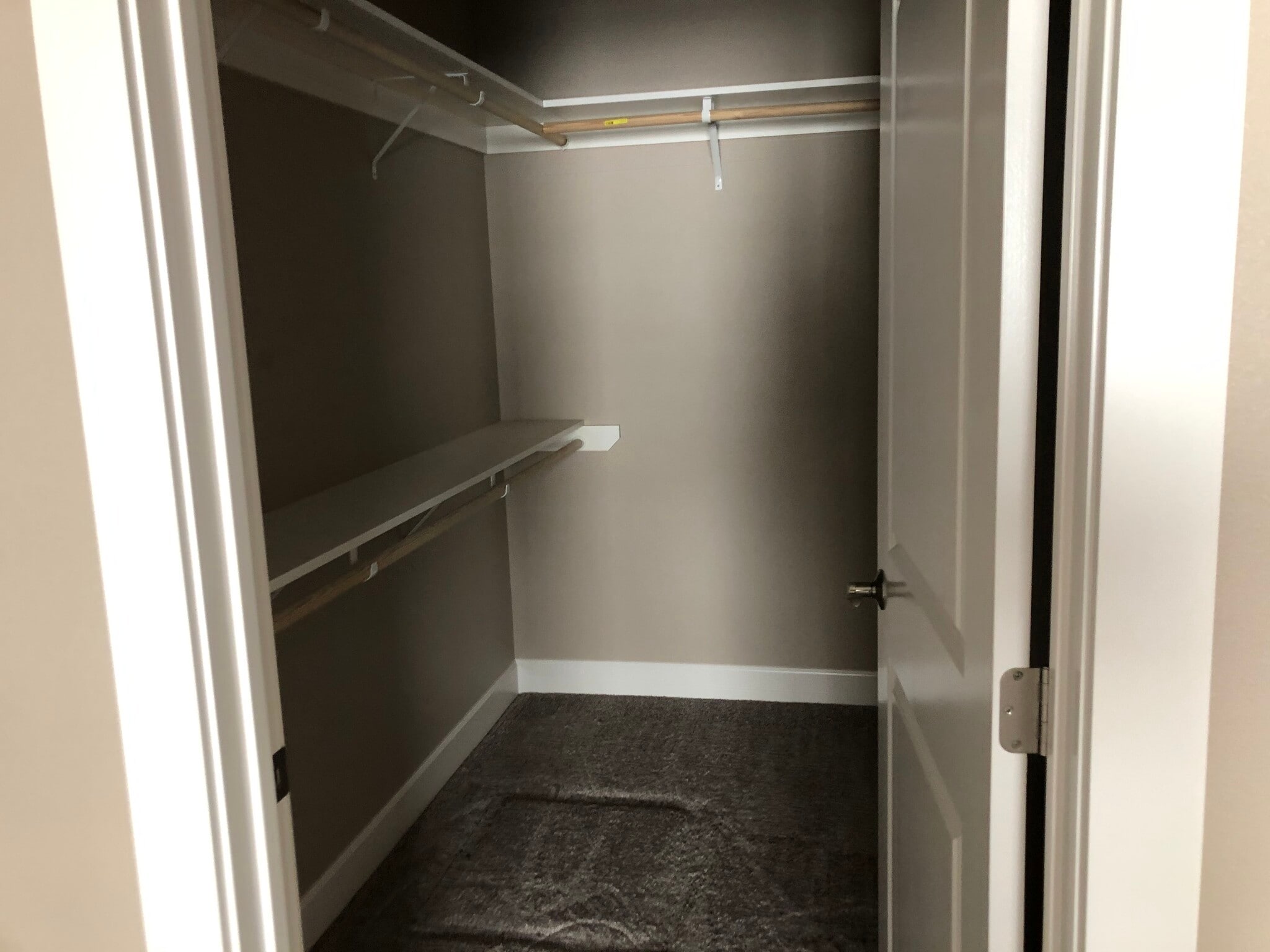 Building Photo - 8805 Juanita Dr