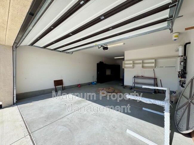 Building Photo - 34913 Limecrest Pl