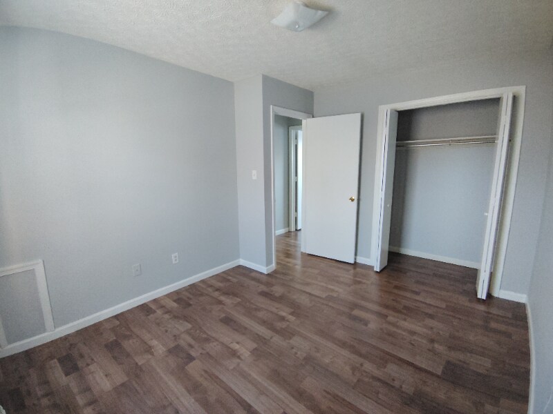 Building Photo - 15 Ferguson Dr