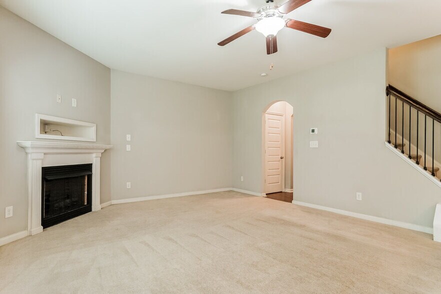Building Photo - 1309 Braemar Highland Dr