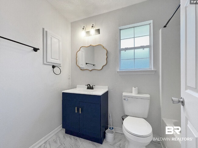 Building Photo - 154 Cypress Ln