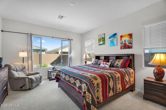 Building Photo - 866 W Flatiron Trl