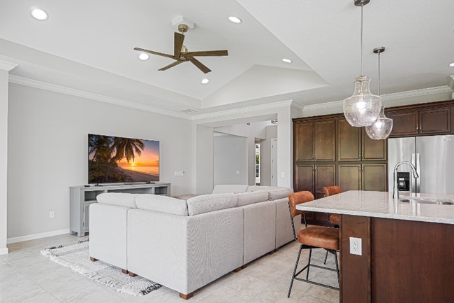 Building Photo - 8709 Coral Reef Wy