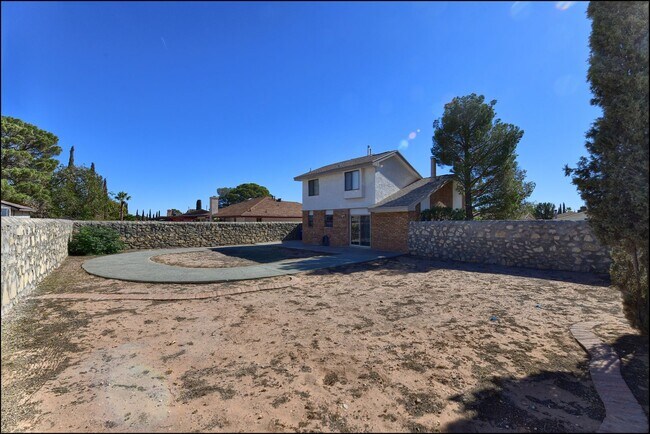 Building Photo - Coming Soon!