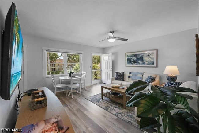 Building Photo - 190 N Collier Blvd