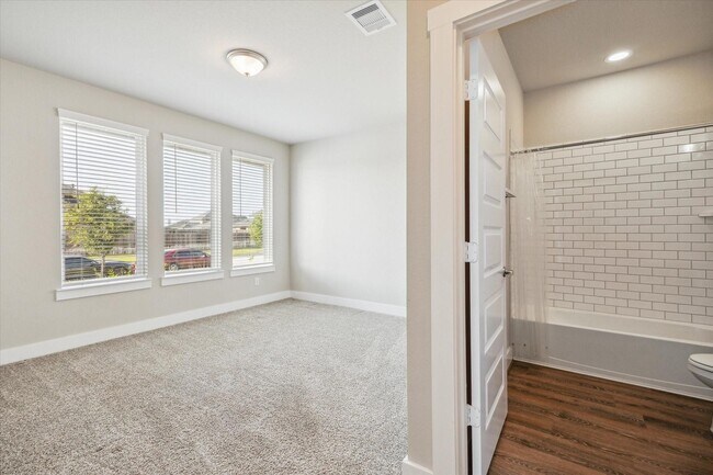 Building Photo - 29227 Alpine Garden Dr