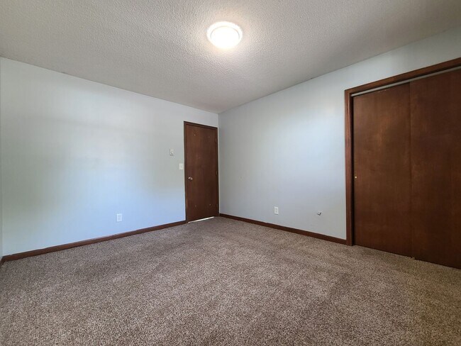Building Photo - 7810 Stevensville-Baroda Rd